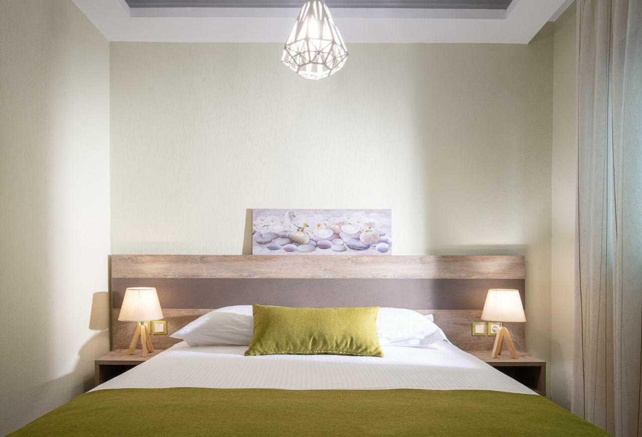Aelia Suites Valtí 外观 照片