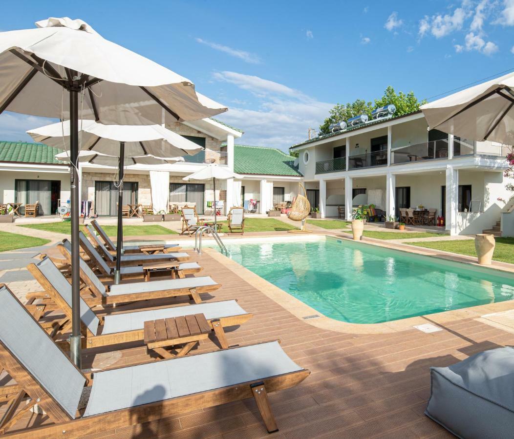 Aelia Suites Valtí 外观 照片